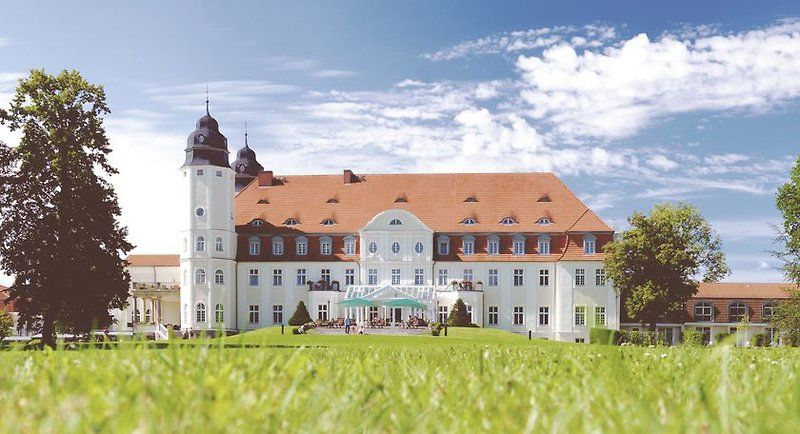 Schlosshotel Fleesensee ****(*) Göhren-Lebbin (Fleesensee), Mecklenburgische Seenplatte