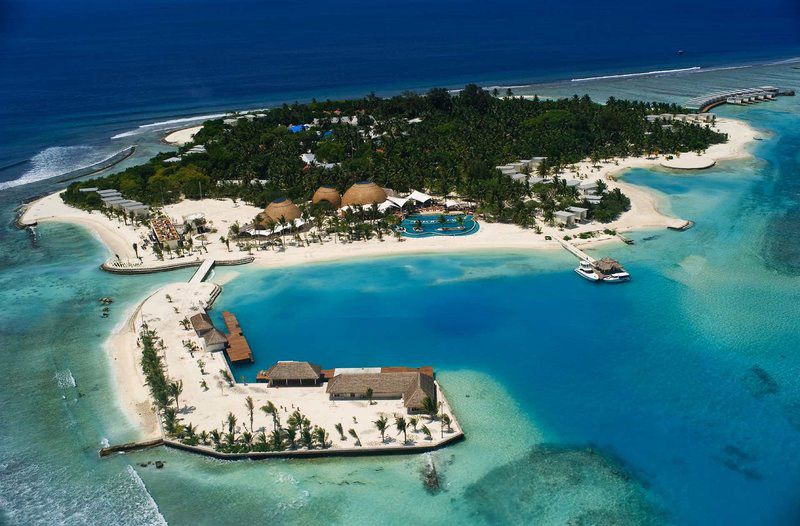 Malediven. Holiday Inn Resort Kandooma ****